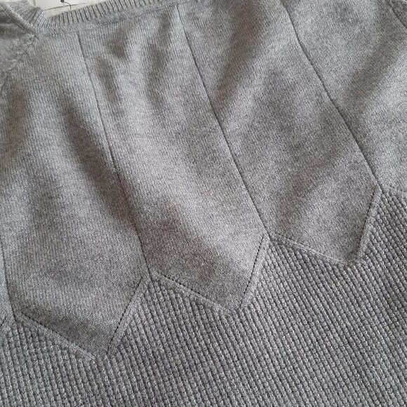 NWT Grey Cardigan Pearl Mid Sleeves Office Wear - Picture 7 of 9